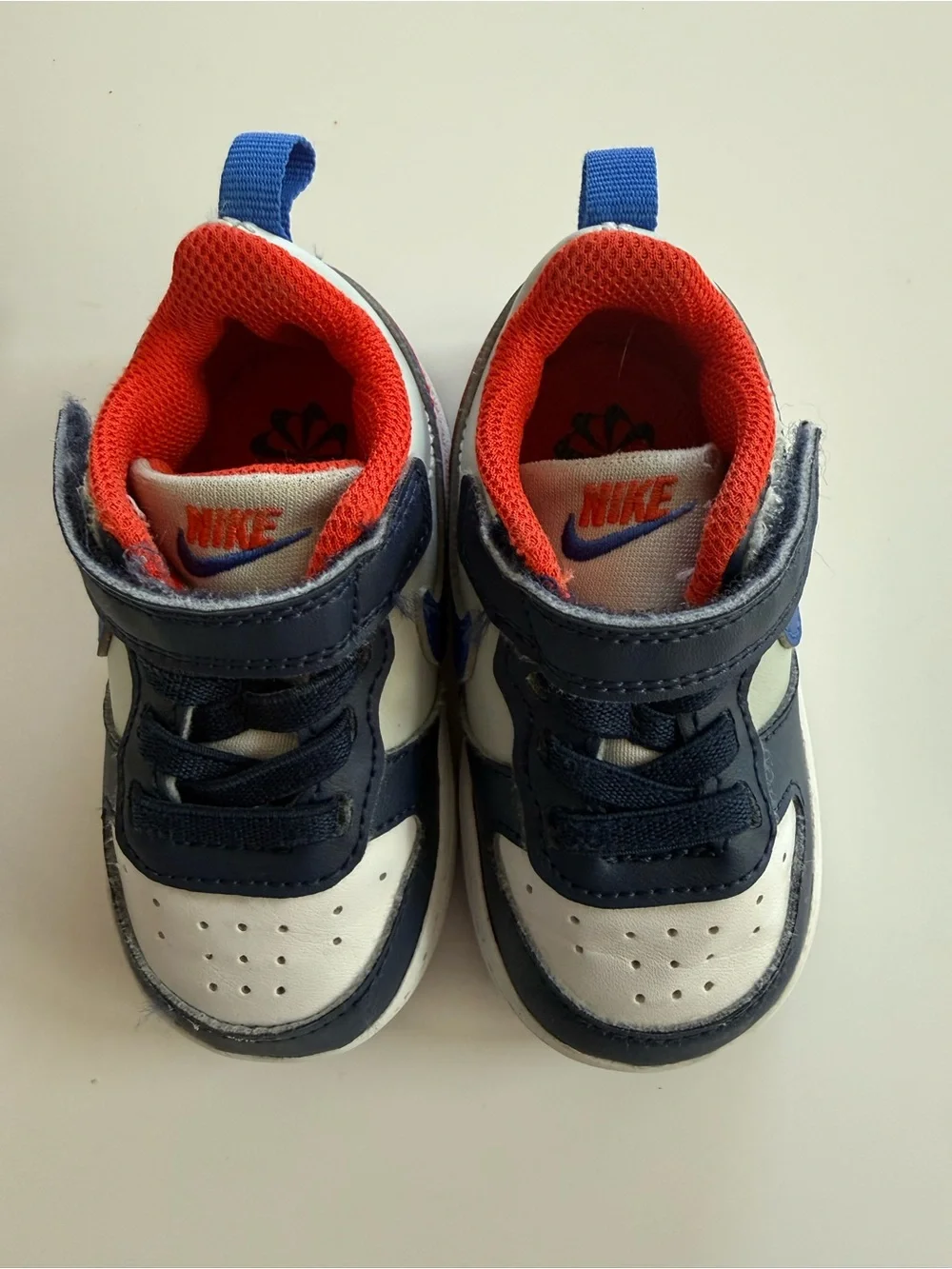 Nike Kids Navy, White and Red Velcro Low-Top Sneakers
